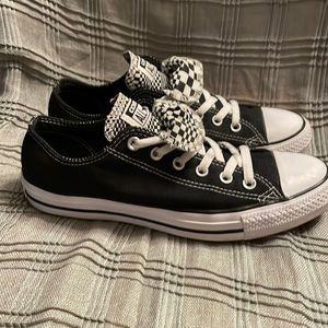 Converse Chuck Taylor All Star Double Tongue Low Top Sneakers W10 M8